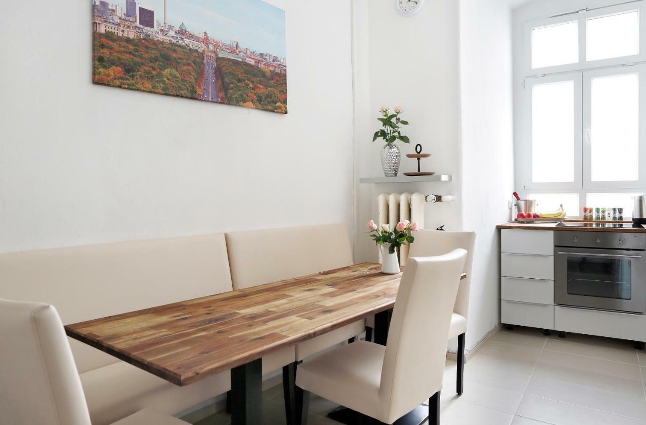 Apartment DROYSEN Kurfürstendamm - Cozy Family&Business Flair welcomes you - Rockchair Apartments Berlin Exterior foto